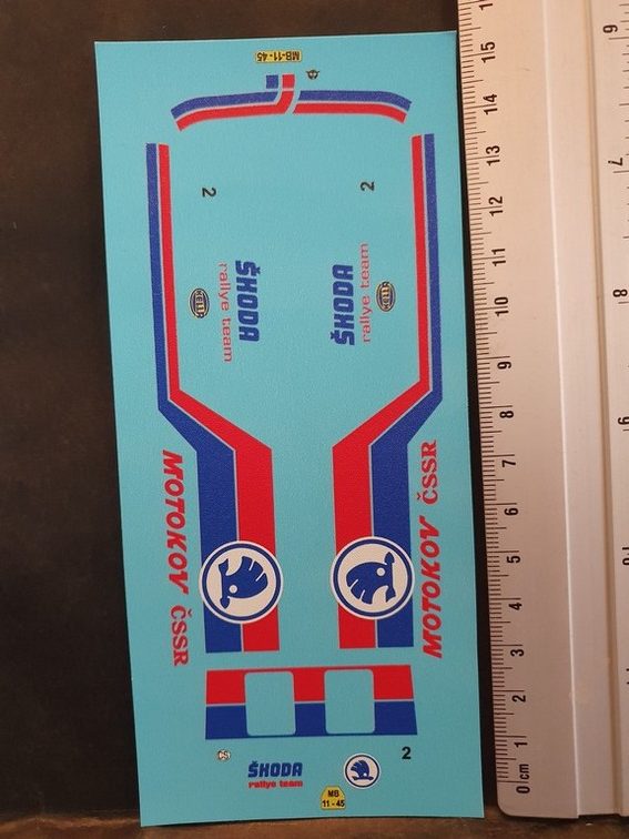 DECALS 1/43 SAVIEM SG2 “SKODA MOTOKOV RALLY TEAM” – COLORADO MC43004