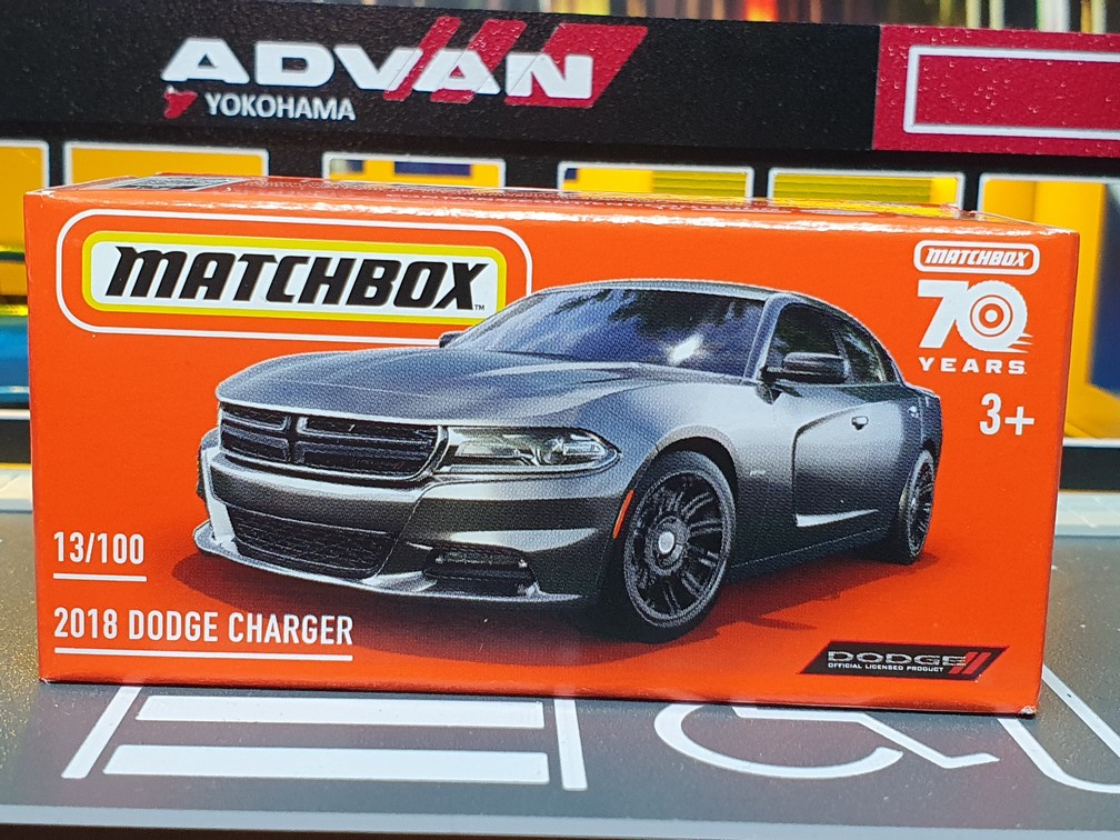 DODGE CHARGER 2018 - 1/64 MATCHBOX POWER GRAB 2023 (70 years) N° 13/100