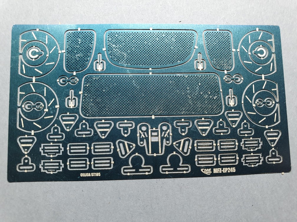 PIECES PHOTODECOUPE 1/24 TOYOTA CELICA GT4 ST185 - EP245 – Image 2