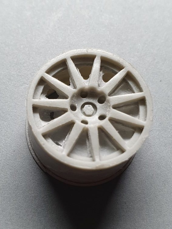 PIECES RESINE JANTES 1/24 SPEEDLINE WHEELS 11 RAYONS / 5 ECROUS 18" - TK245 – Image 3