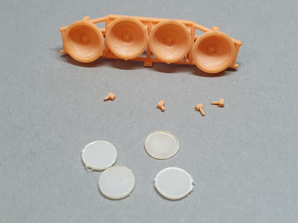 RAMPE PHARES COURSE DE NUIT RALLYE 1/24 - TK2477